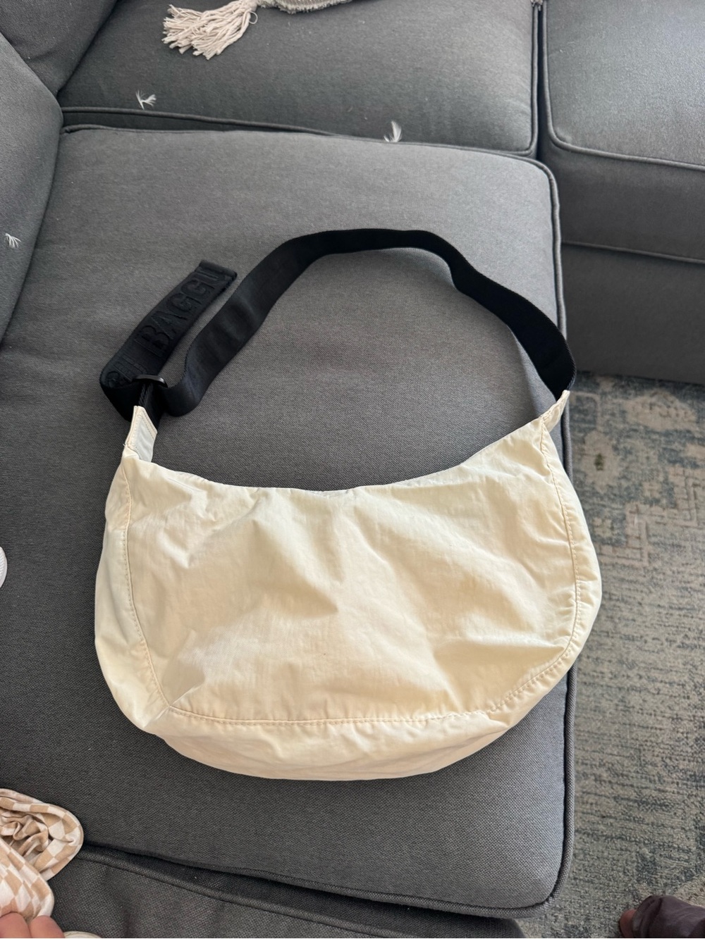 Cream Crossbody baggu